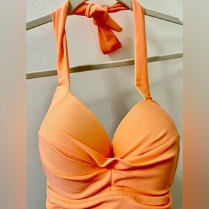 Gorgeous Retro Classic Twist Front Halter Swim Top
